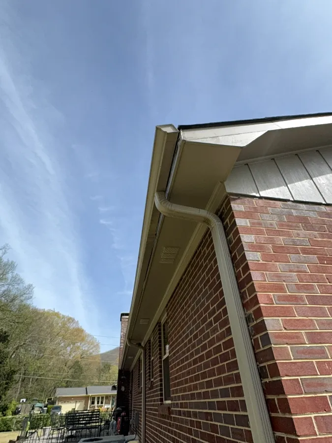 Seamless Gutters in Huntsville, AL — Photo 1