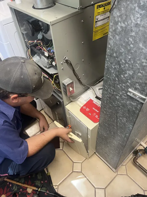 Comfort Club Member AC And Gas Furnace Maintenance