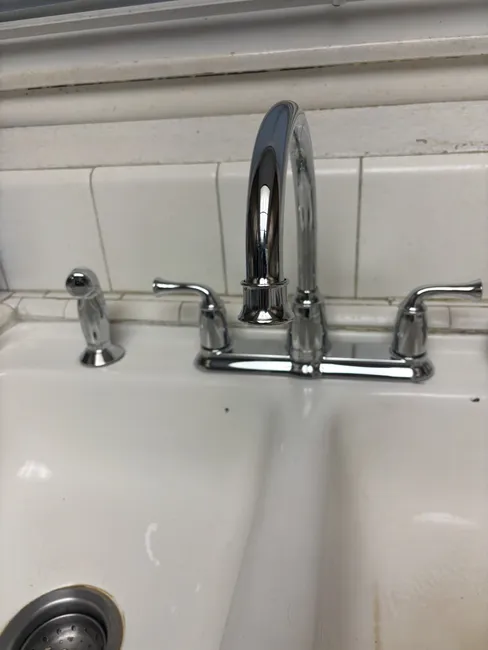 Kitchen Faucet Replacement