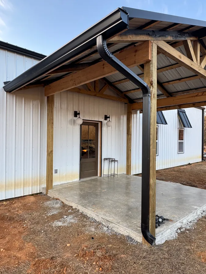 Seamless Gutters in Falkville, AL — Photo 1