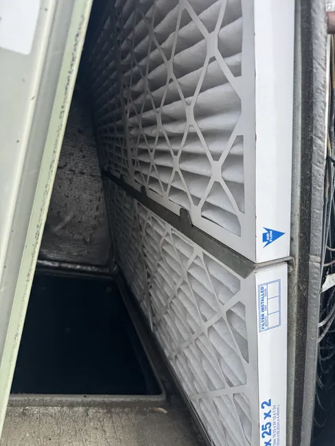 Restored optimal function to a commercial walk-in freezer by replacing faulty compressor connectors, ensuring minimal downtime.