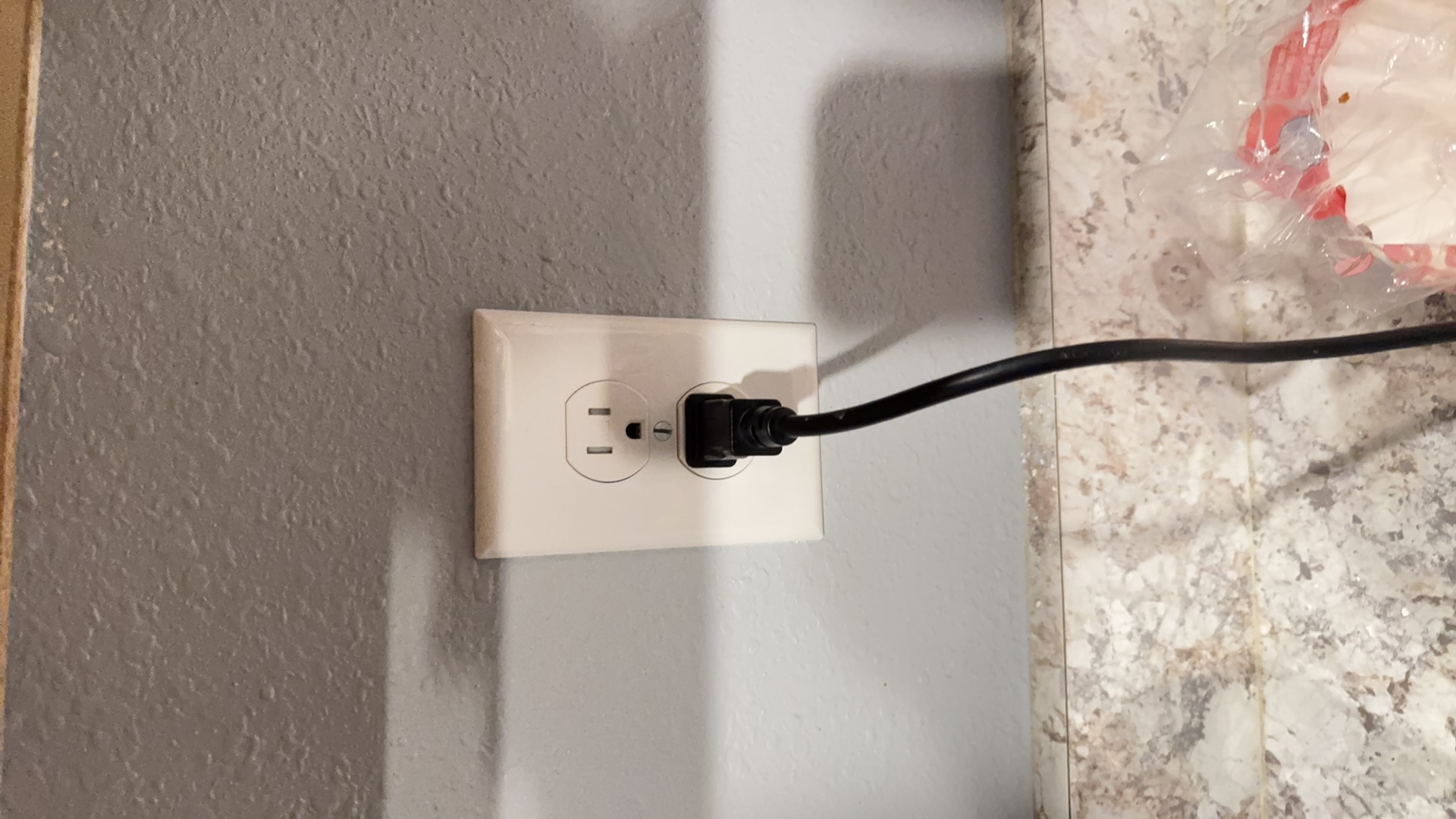 Loose wiring found on a nuisance-tripping circuit in Middleburg, FL