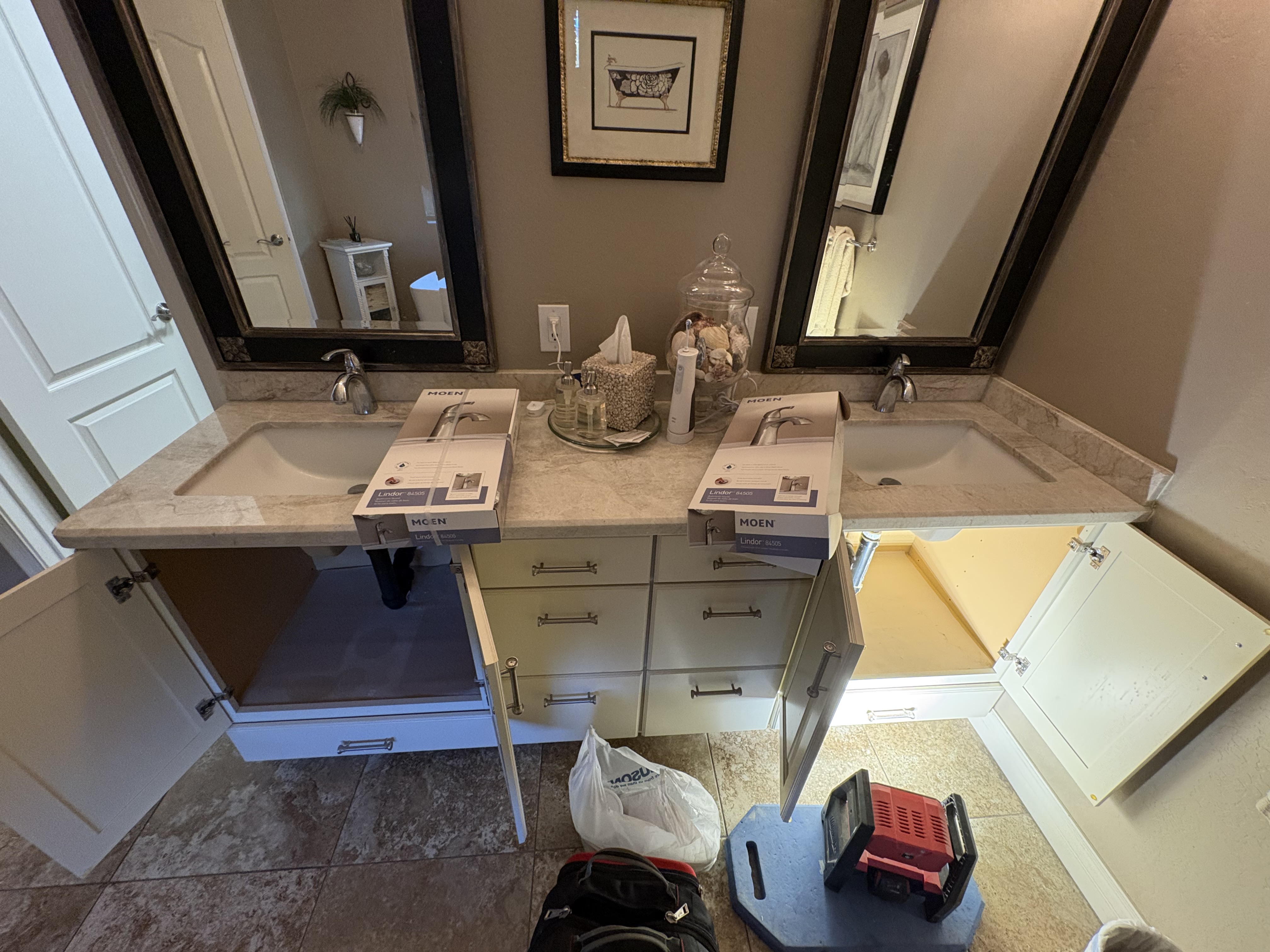 Faucet replacement at a Monterra home in Scottsdale