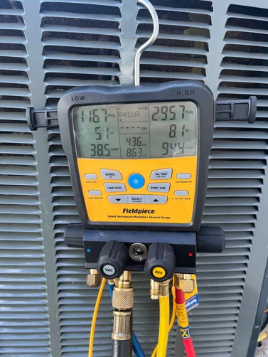 photo at La Verkin, UT on Oct 22, 2025: A faulty air conditioning unit needed attention. To address this, we recovered 5 pounds of 410A ref