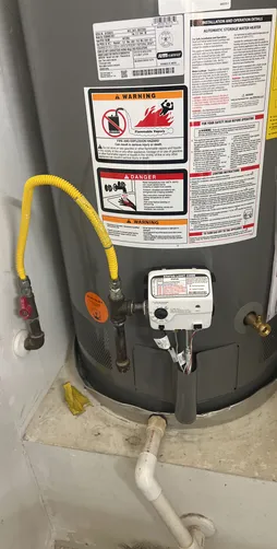 photo at undefined, TX on Nov 20, 2025: A water heater malfunction, indicated by a blinking seven times, was identified, suggesting an issu