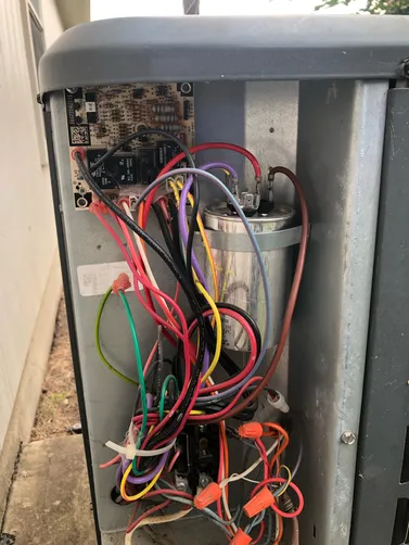 photo at Hutto, TX on Jun 20, 2023: Cooling Check 1 system -Heat Pump
5 year old 3 ton Goodman Air Handler and Heat Pump System is ope photo at Hutto, TX on Jun 20, 2023: Cooling Check 1 system -Heat Pump
5 year old 3 ton Goodman Air Handler and Heat Pump System is ope