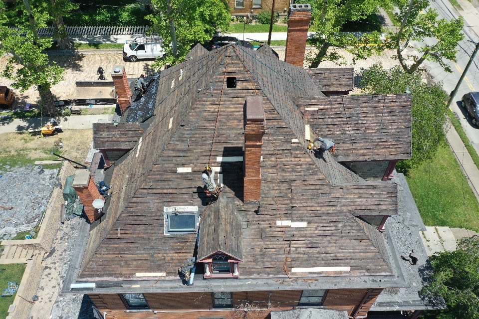 Slate-to-shingle roof replacement on an older home in Washington, PA