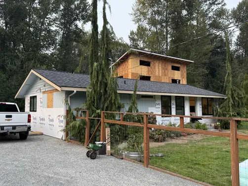 photo at Lake Stevens, WA on Oct 06, 2025: The existing roofing needed an upgrade for both aesthetic appeal and durability, so we installed Ce