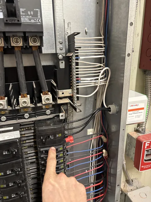 In Yukon, we optimized a custom electrical system, ensuring functionality and satisfaction for the homeowner.
