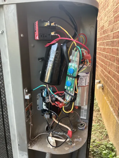 By installing a hard start kit in Round Rock, we optimized this HVAC system for efficient and reliable performance.