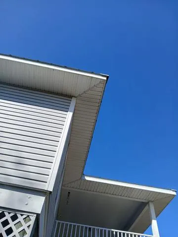 Soffit Repair