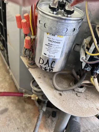 photo at St George, UT on Nov 06, 2025: Upon noticing a decline in efficiency, we executed a complete heat pump service for the residential