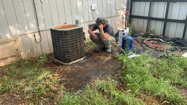 In Elgin, OK, we identified and repaired a refrigerant leak, restoring optimal cooling for the homeowner.