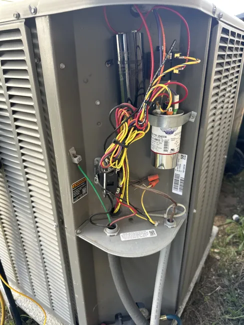 A faulty HVAC system led to the replacement of a dual run capacitor, restoring optimal performance for the homeowner.
