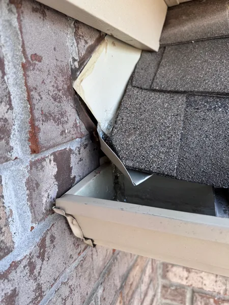 Gutter Cleaning in Madison, AL in Madison, AL