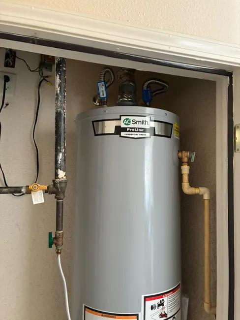 A malfunctioning water heater was replaced with a new 40-gallon gas unit, ensuring reliable hot water for the home.