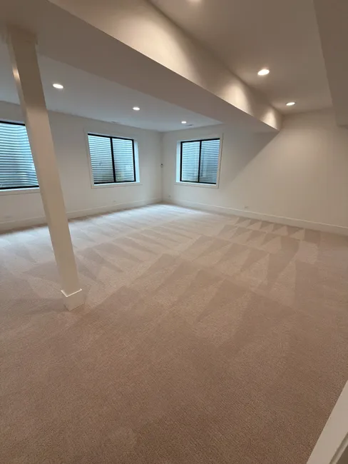 Job in Elmhurst