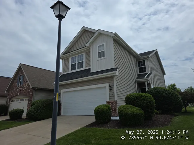 A thorough roof inspection in St. Peter's, MO revealed no issues, ensuring long-lasting protection for the homeowner.