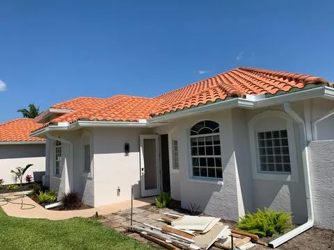 7in Seamless Gutters