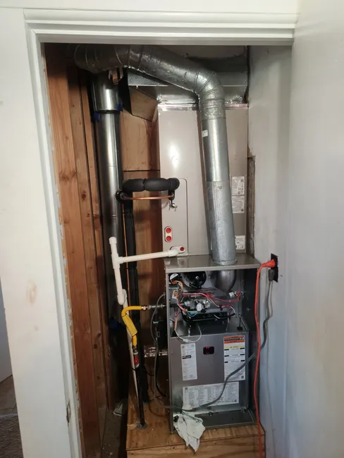 Job in Cleo Springs