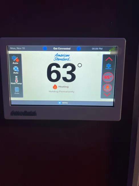 We installed an American Standard high-efficiency dual fuel system, optimizing home comfort and energy use.