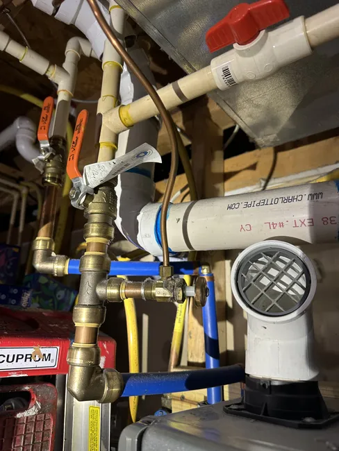 The ice maker valve was rebuilt and flushed, restoring functionality for seamless use in the home.