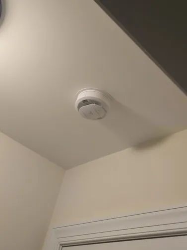 Old smoke alarms can pose safety risks when they stop functioning properly. We replaced the outdated smoke alarms with new, reliable units, ensuring enhanced safety and compliance with current standards for the residential property.