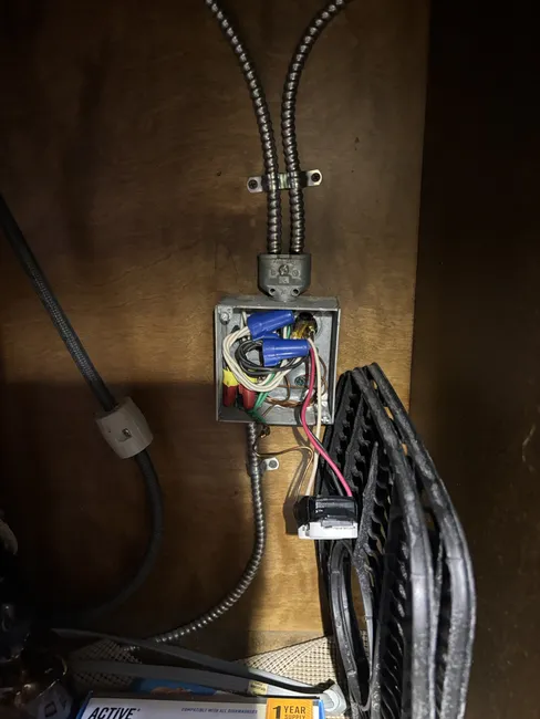 A faulty wire in the power system was promptly disconnected and replaced, ensuring safe, reliable service in Edmond.