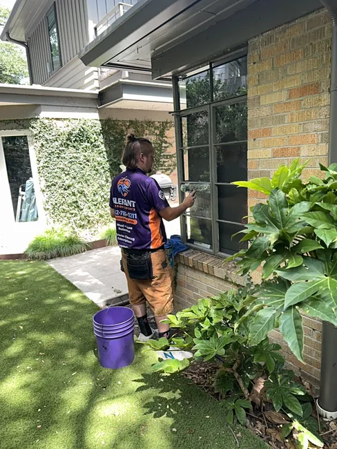 Renovated Home With Style Gets Its Windows Cleaned!