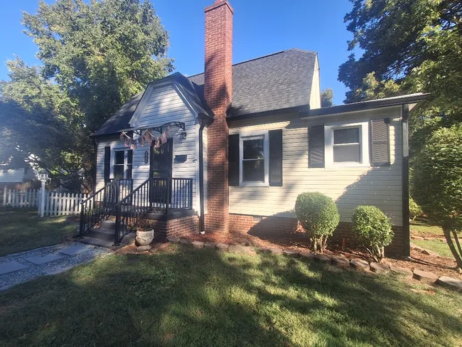 Job in Graham