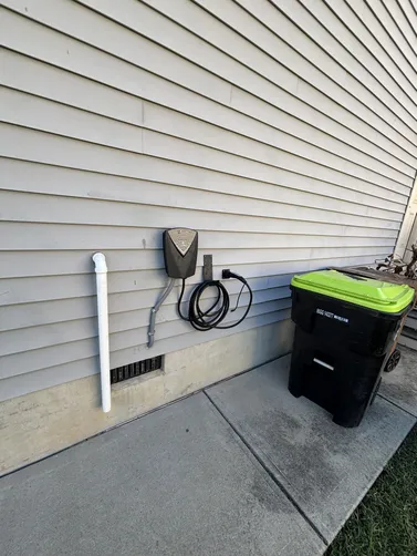 Installed a new direct wire 60A Lectron Nexus EV charger. Ran 25ft of 6 gauge SEU from the inside panel through the crawlspace to our new EV charger on the side of the house. Installed a new 60A Square D homeline breaker.