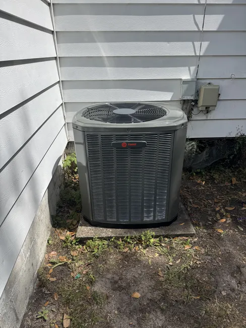 A refrigerant leak in a 25-year-old HVAC unit prompted the installation of a new 2.5-ton Goodman system, ensuring reliable heating and cooling for years to come.