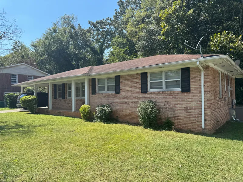 Seamless Gutters in Huntsville, AL in Huntsville, AL