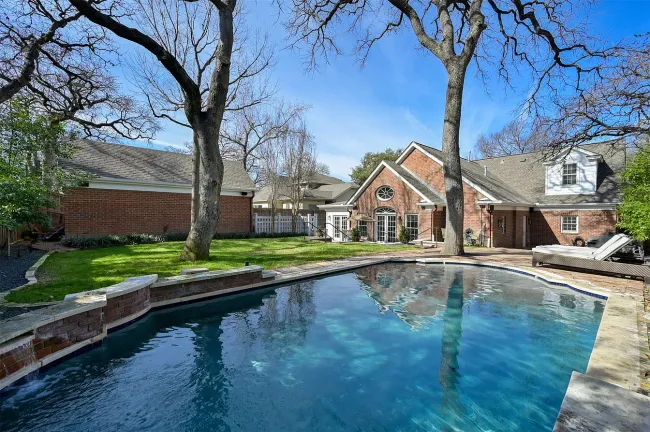 Driveway, Patio And Pool Surface Soft Washing