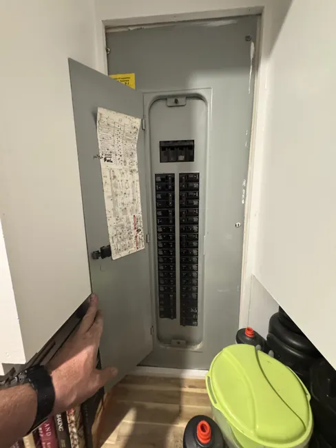 A new 50-amp range outlet was installed in the kitchen, complete with a Siemens breaker for added safety and reliability.