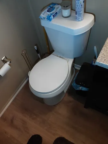 photo at Tomball, TX on Dec 08, 2025: The toilet was leaking from the base, prompting us to diagnose the issue. We carefully reset the to