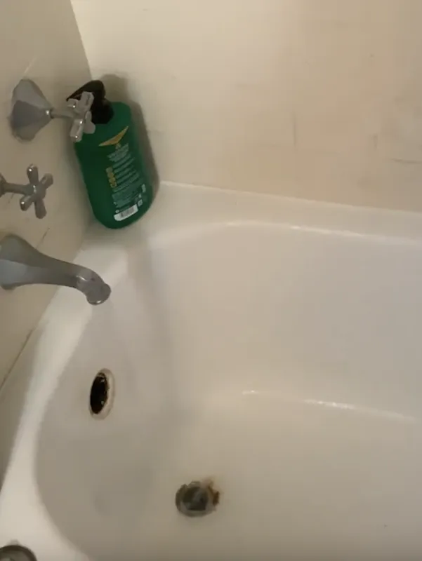 Bathtub Drain Blockage Cleared at a Glendora Home — Glendora, CA