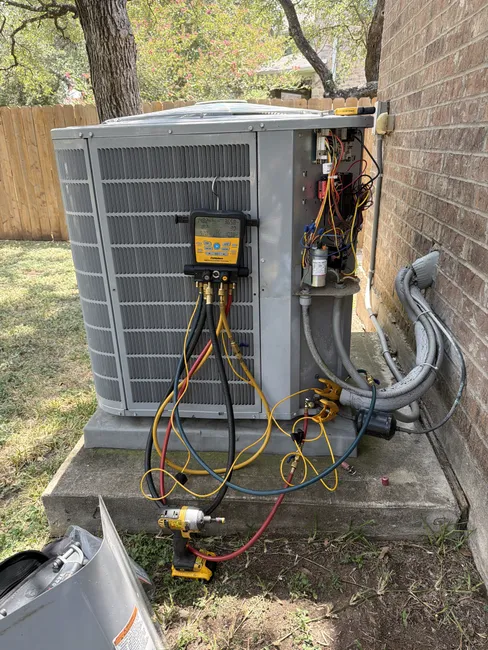 In Cedar Park, we replaced a faulty dual run capacitor, restoring optimal HVAC performance and comfort.