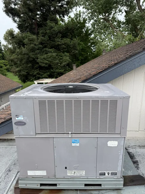 A thorough heat pump maintenance was performed for a residential client in Sacramento, ensuring peak efficiency for the warm months ahead.