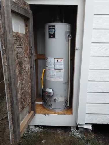 photo at Houston, TX on Dec 04, 2025: A malfunctioning gas water heater required immediate attention. We diagnosed the issue and confirme
