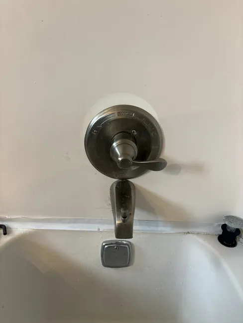 Restored a malfunctioning shower by rebuilding the Delta monitor valve, enhancing the homeowner's experience.
