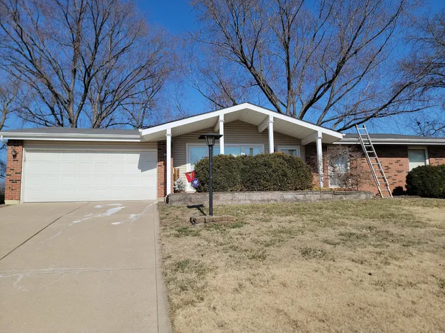 In Saint Louis, MO, we conducted a detailed roof inspection, confirming the home's roofing system is in excellent shape.