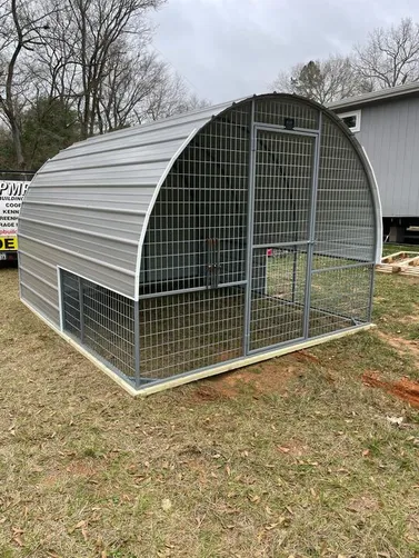photo at Frankston, TX on Dec 23, 2025: 10x12 enclosed animal shelter in pewter grayMade with a welded frame and horse grade ag panel- tre