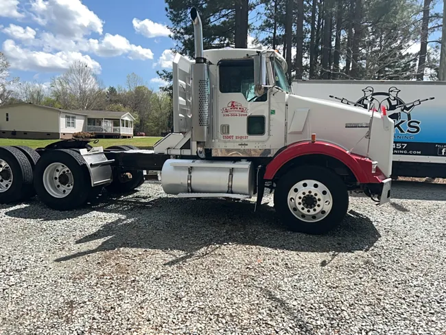 Job in Roxboro