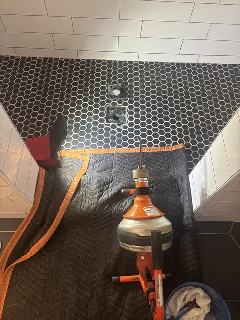 A blocked shower was quickly resolved with our specialized cable equipment, restoring optimal drainage for the homeowner.